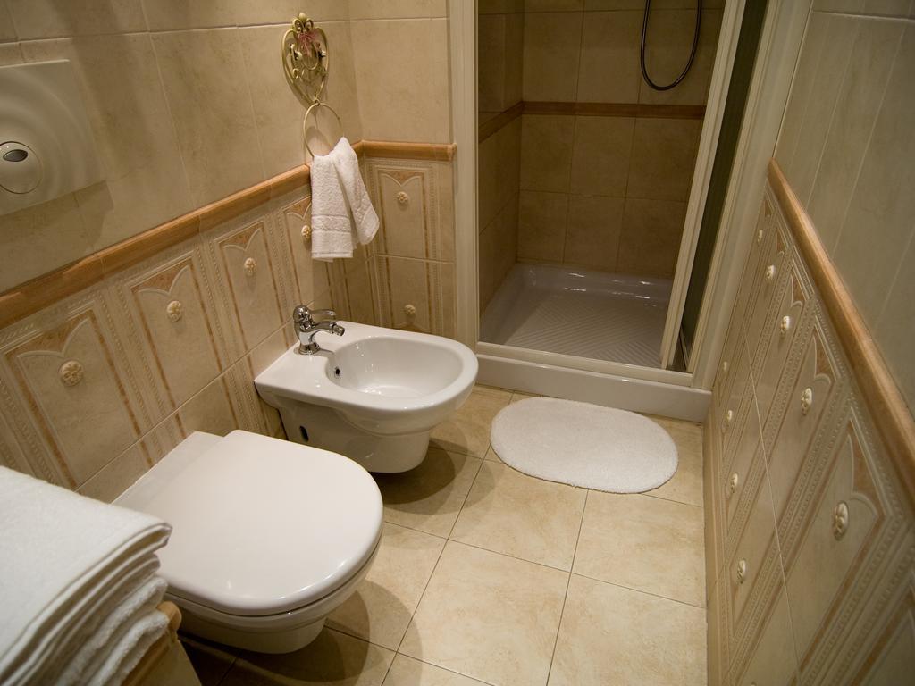 B&B Les Suites Roma Phòng bức ảnh
